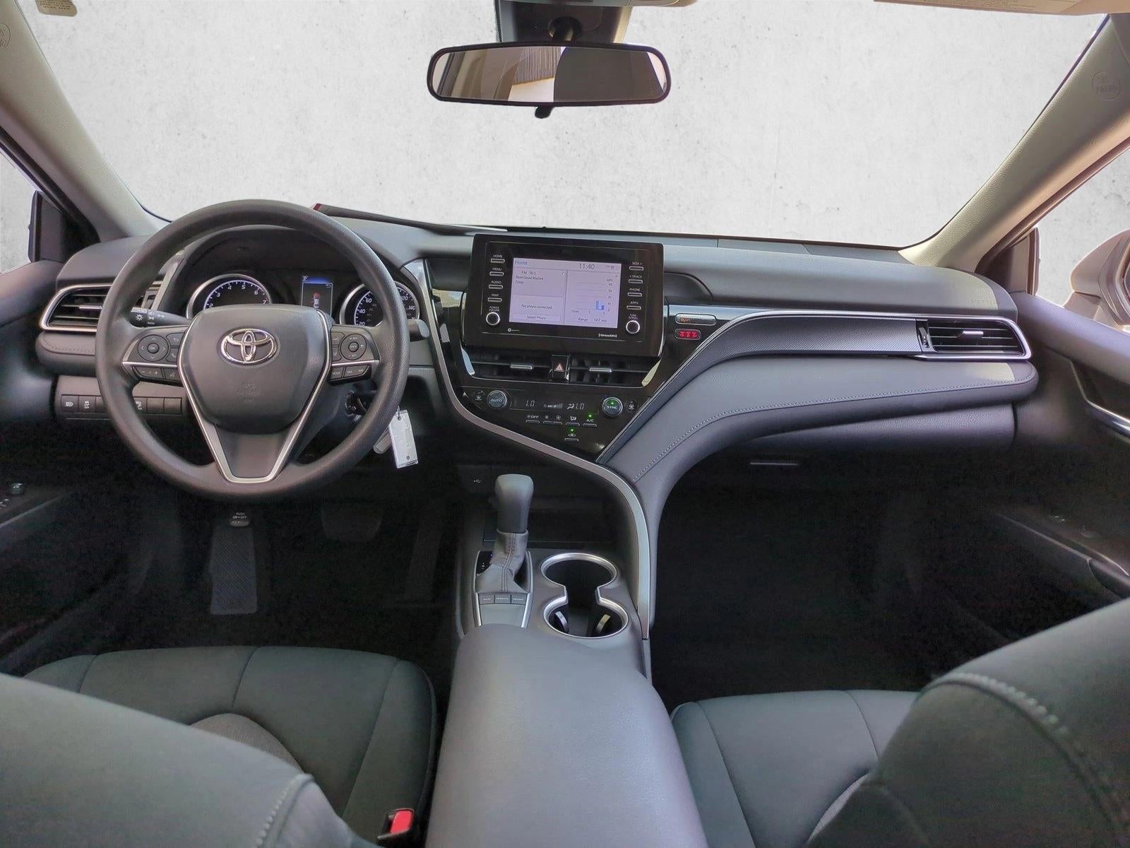 2023 Toyota Camry LE Auto (SE)