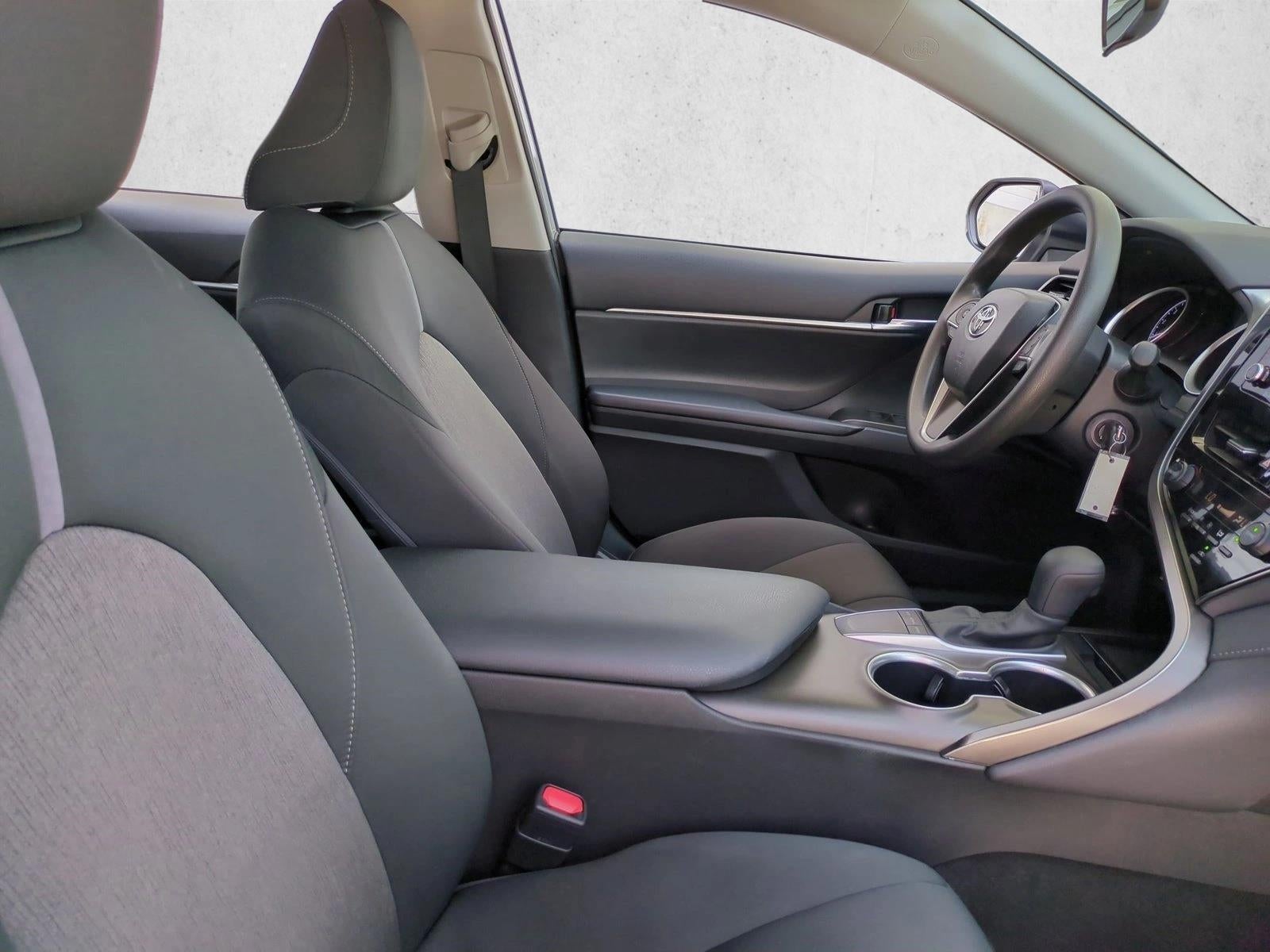 2023 Toyota Camry LE Auto (SE)