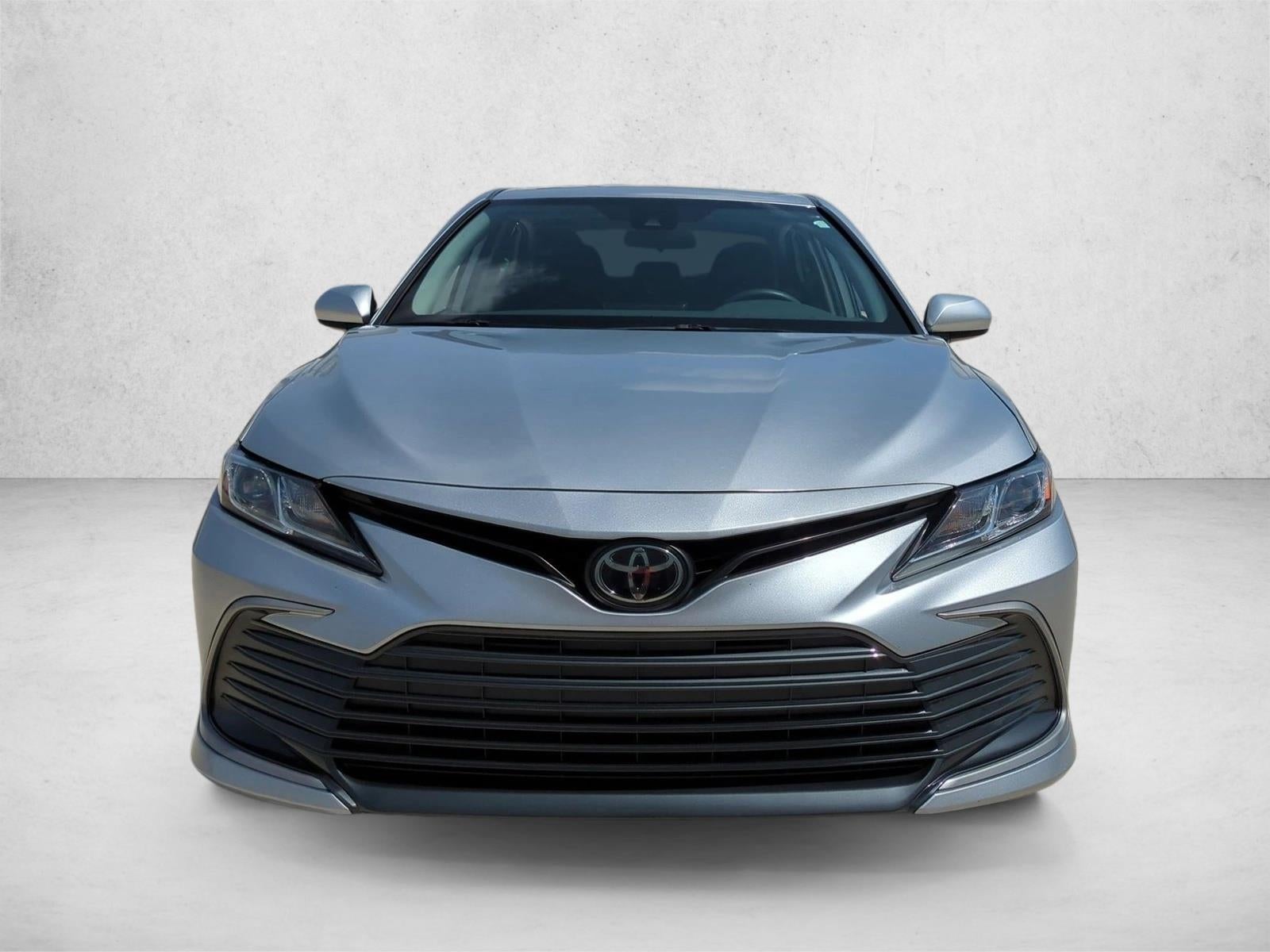 2023 Toyota Camry LE Auto (SE)