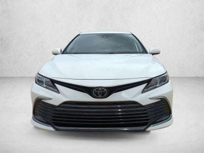 2023 Toyota Camry LE Auto (SE)