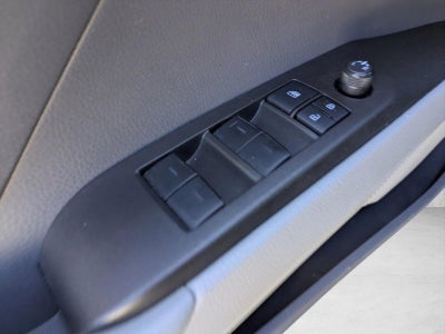 2022 Toyota Camry LE Auto (SE)