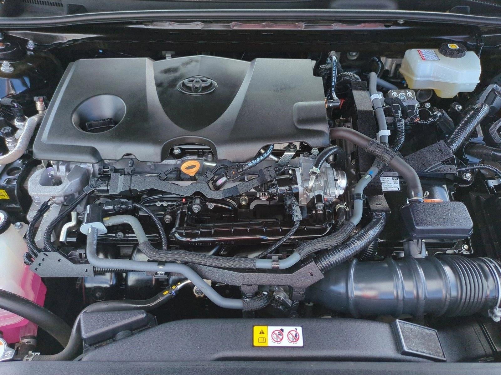 2023 Toyota Camry Hybrid LE CVT (Natl)