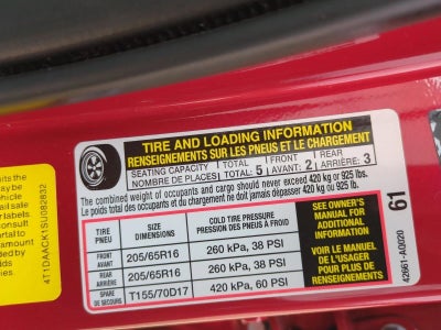2025 Toyota Camry LE (Natl)
