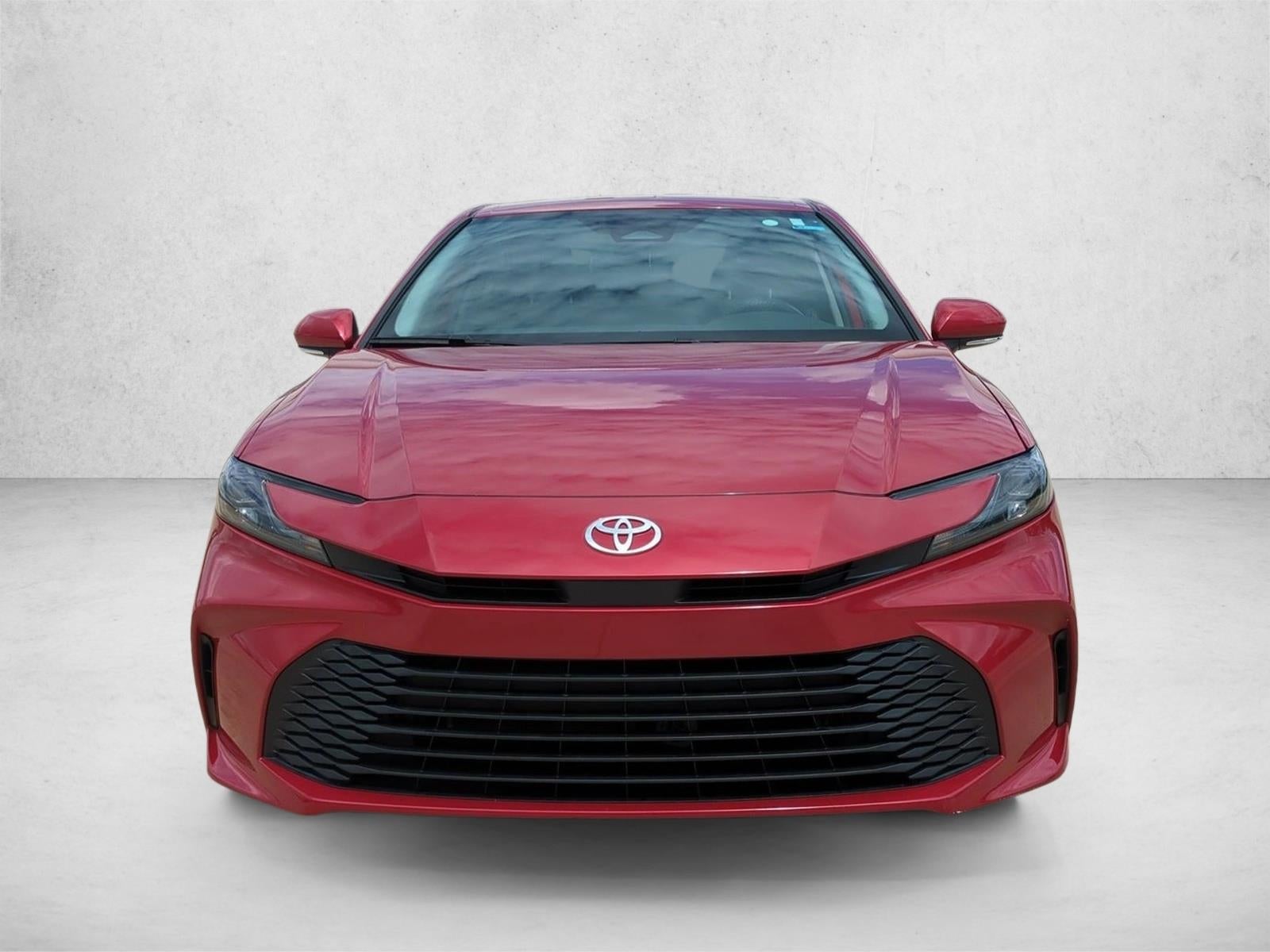 2025 Toyota Camry LE (Natl)