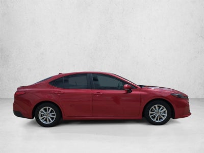 2025 Toyota Camry LE (Natl)