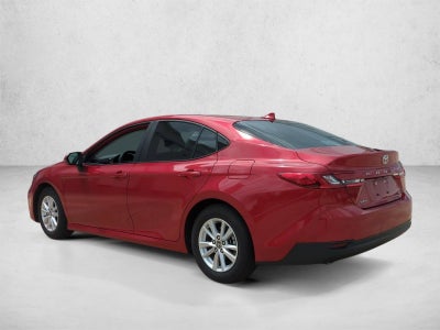 2025 Toyota Camry LE (Natl)