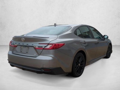 2025 Toyota Camry SE (SE)