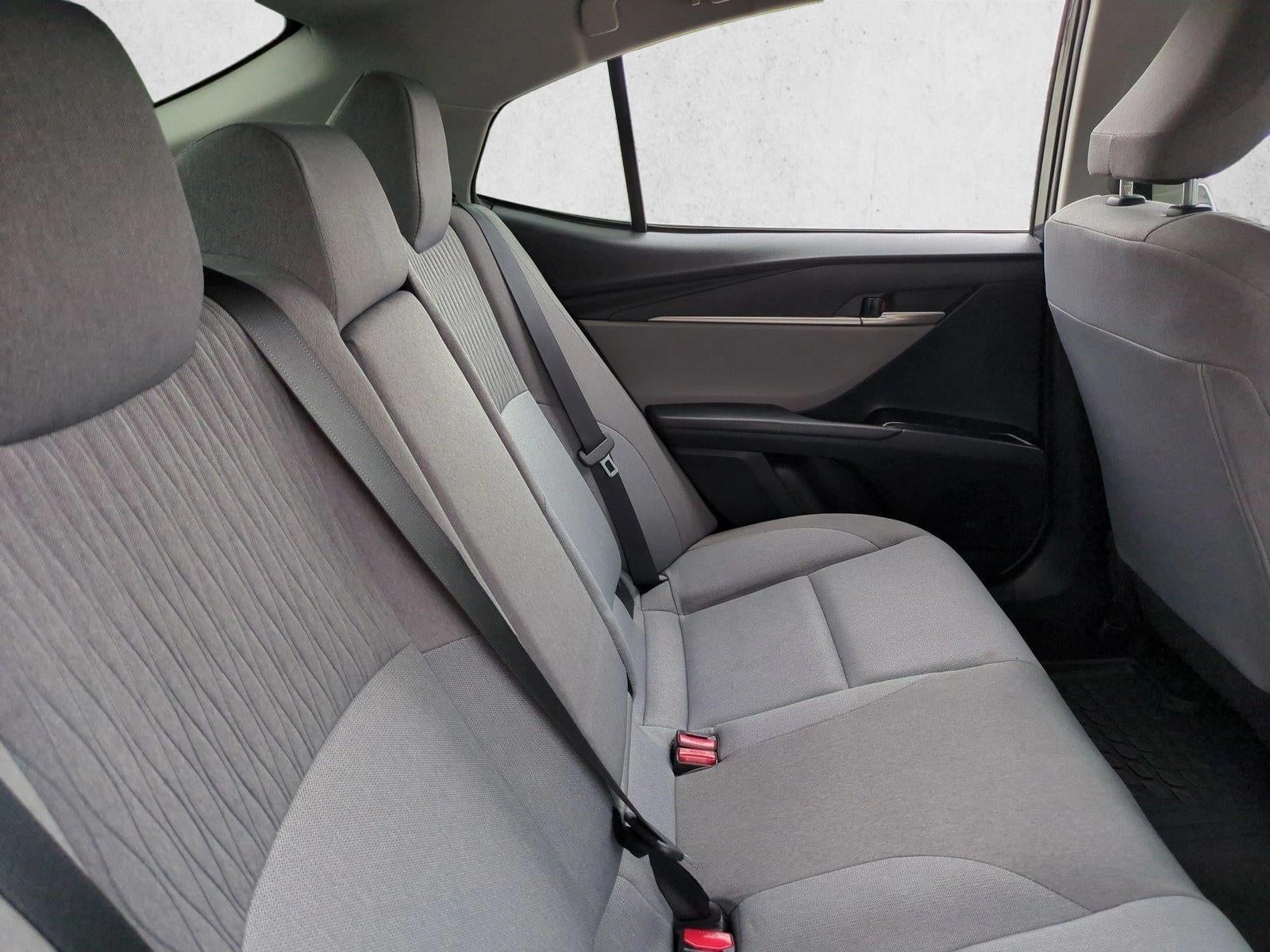 2025 Toyota Camry LE (Natl)