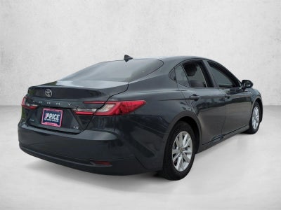 2025 Toyota Camry LE (Natl)
