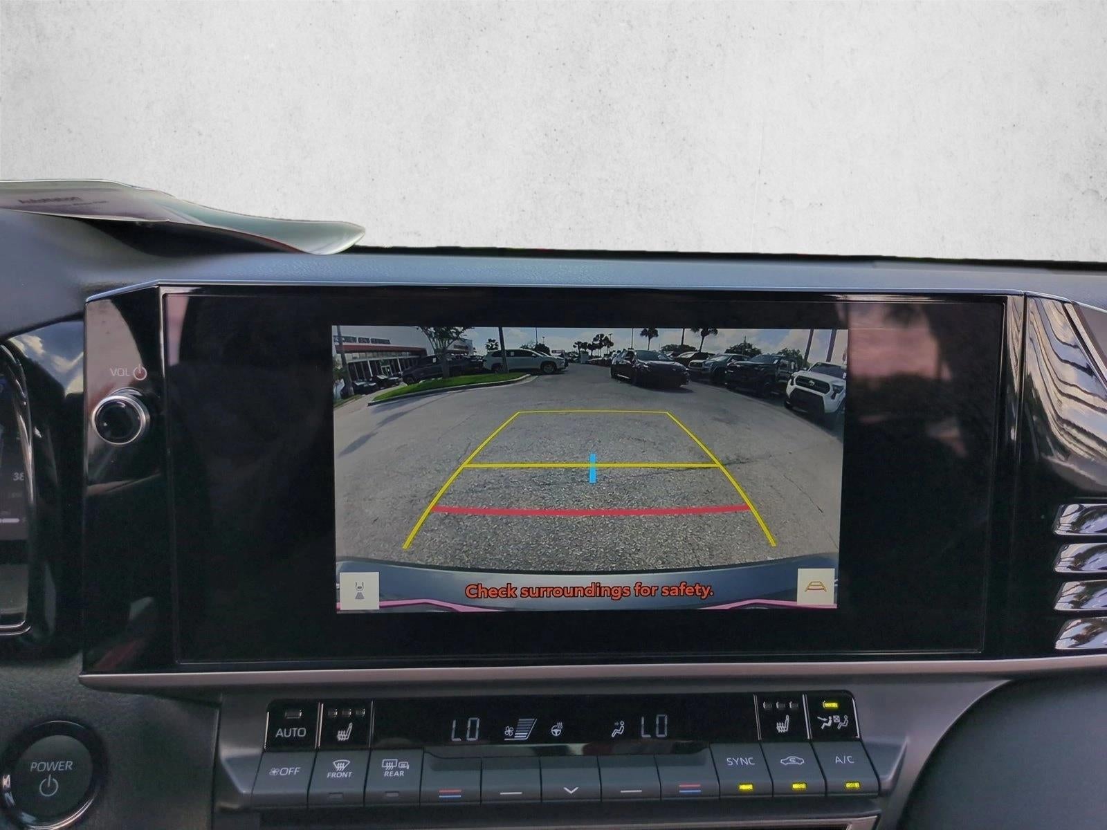 2025 Toyota Camry XSE (Natl)