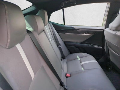 2025 Toyota Camry SE (SE)