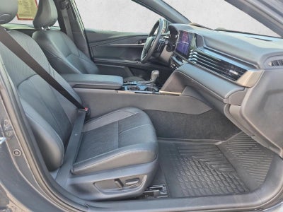 2025 Toyota Camry XSE (Natl)