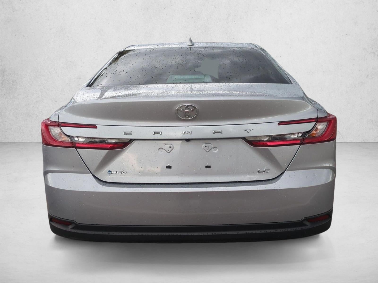 2025 Toyota Camry LE (Natl)