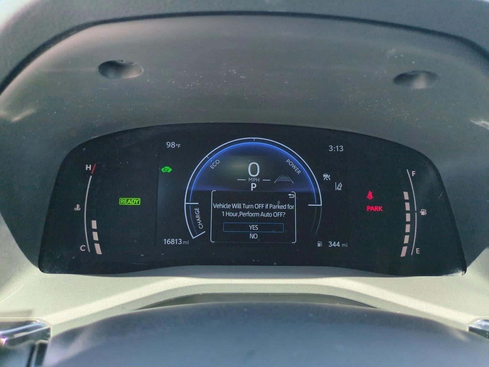 2025 Toyota Camry SE (Natl)