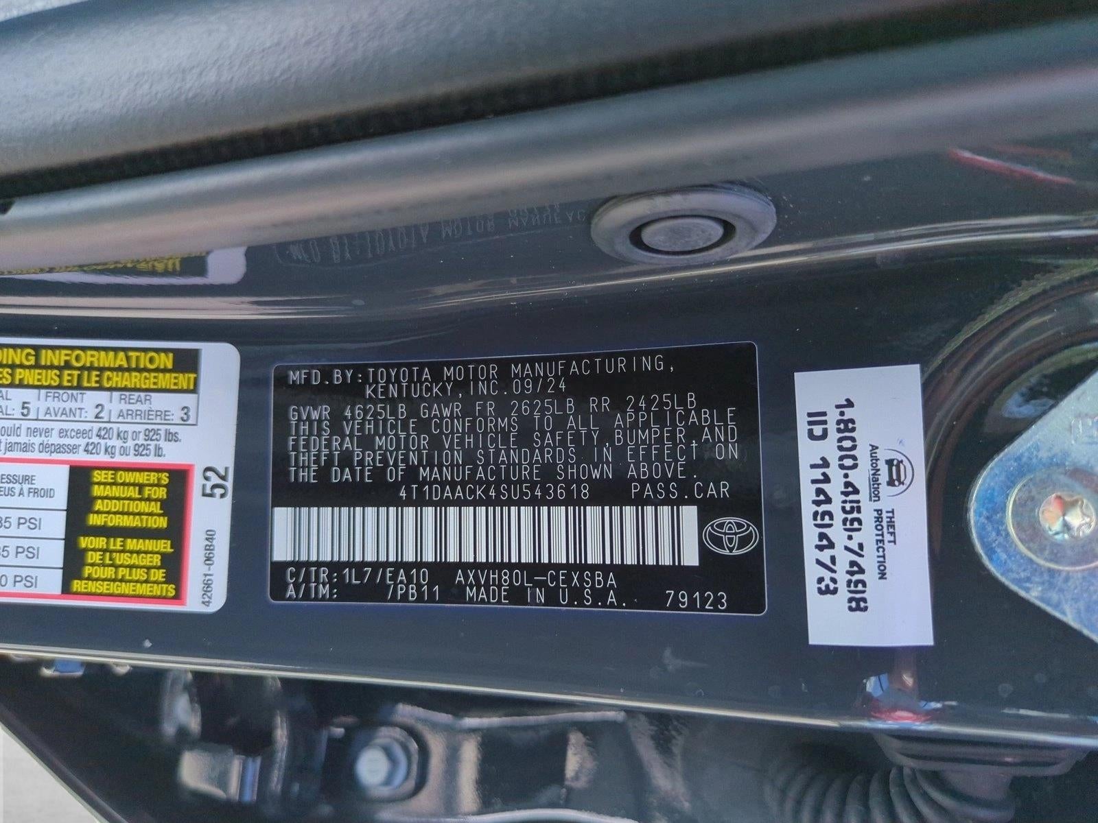 2025 Toyota Camry SE (Natl)