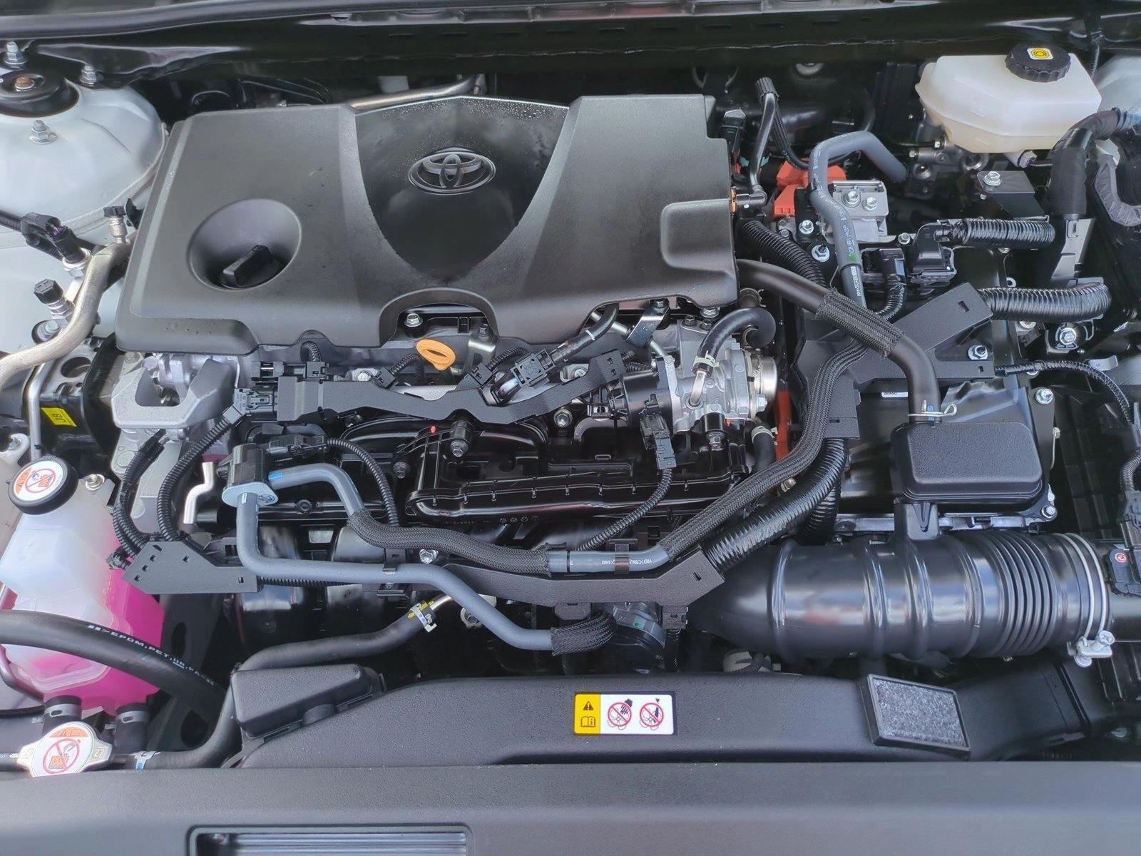 2025 Toyota Camry LE (Natl)