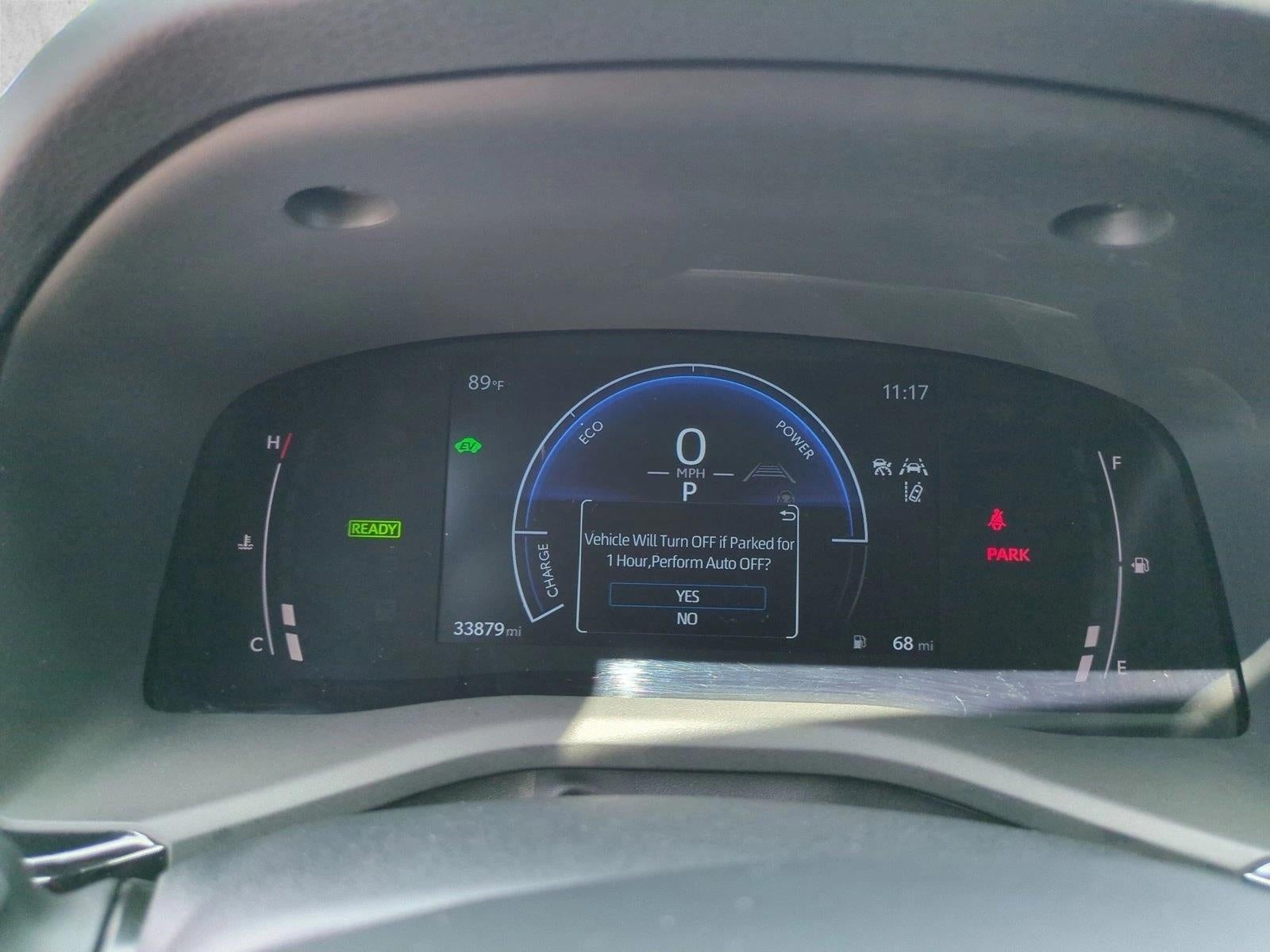 2025 Toyota Camry LE (Natl)