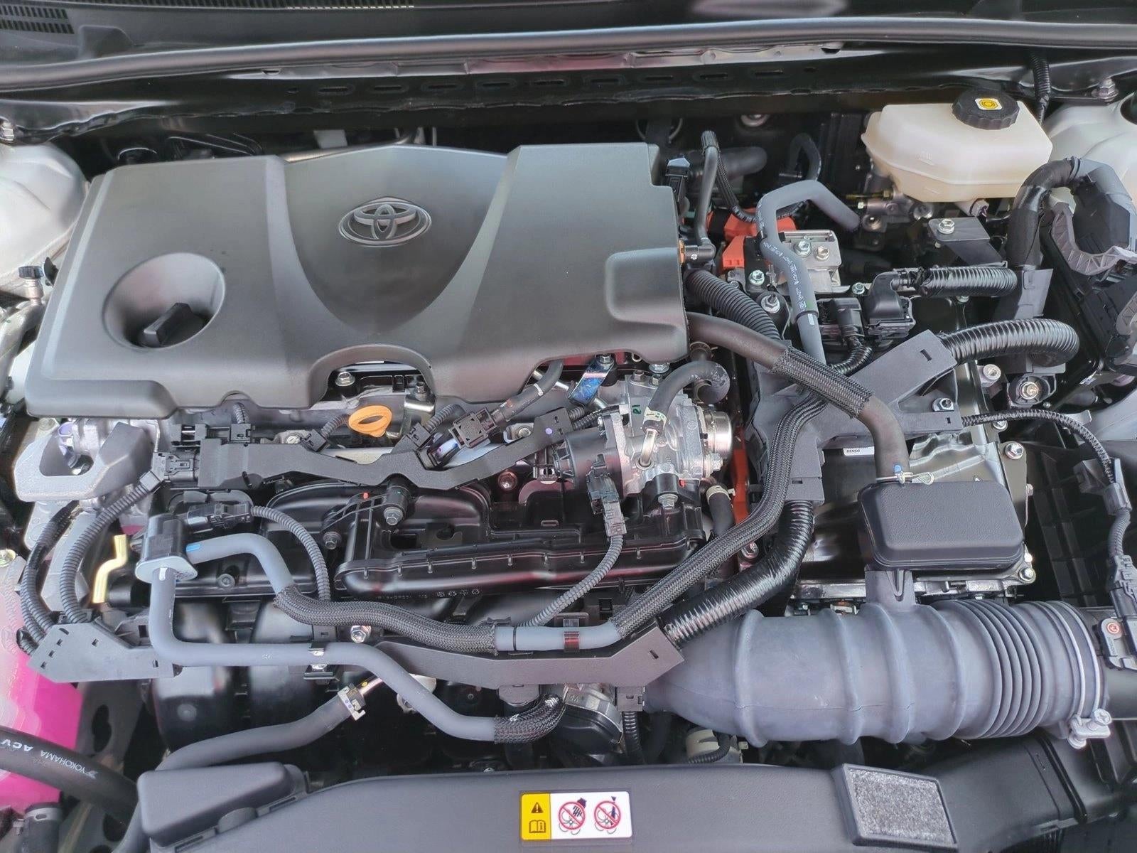 2025 Toyota Camry LE (Natl)