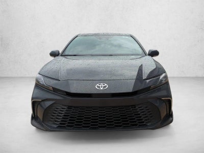 2025 Toyota Camry SE (Natl)