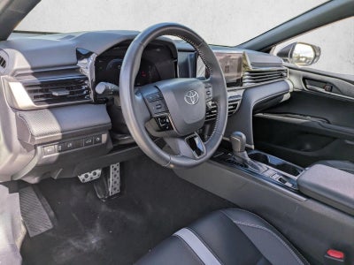 2025 Toyota Camry SE (SE)