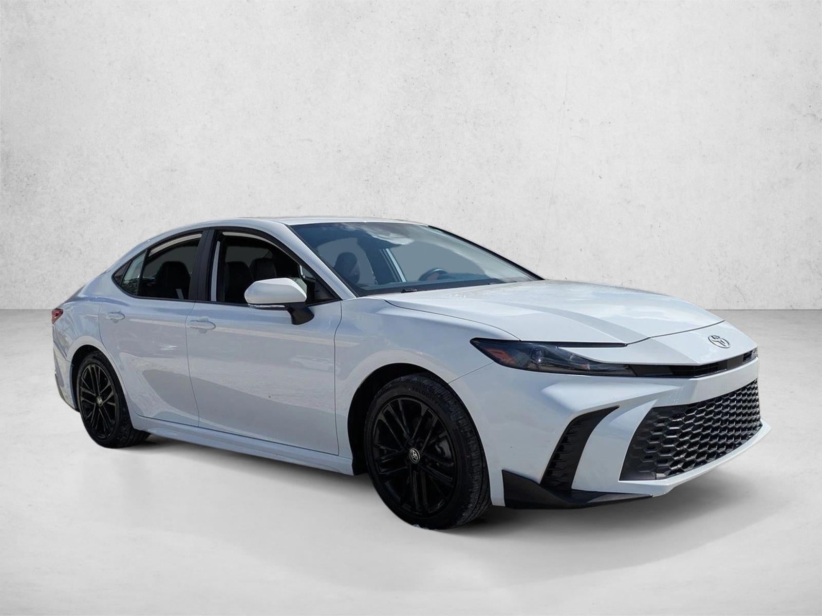 2025 Toyota Camry SE (SE)