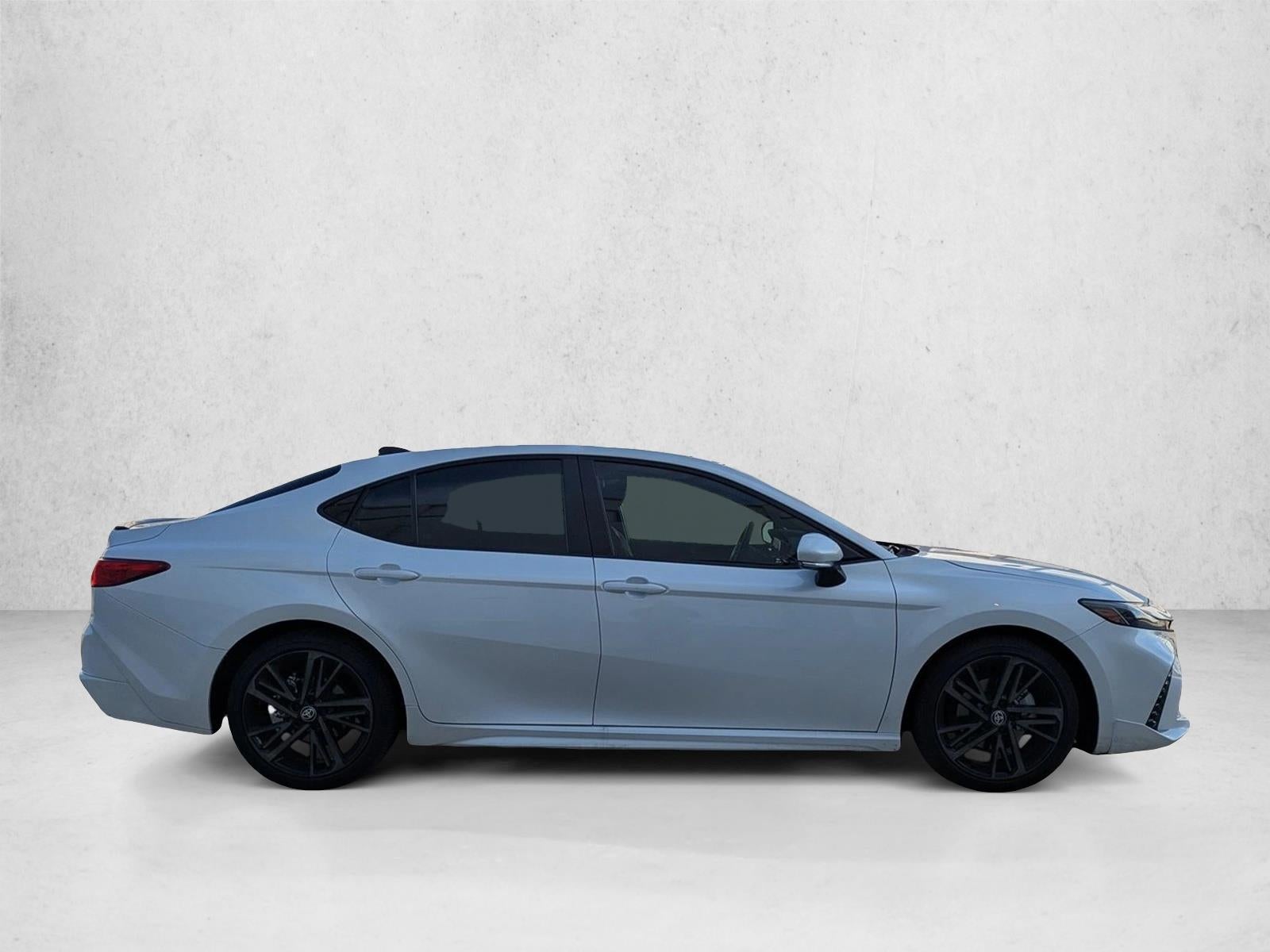 2025 Toyota Camry XSE (Natl)