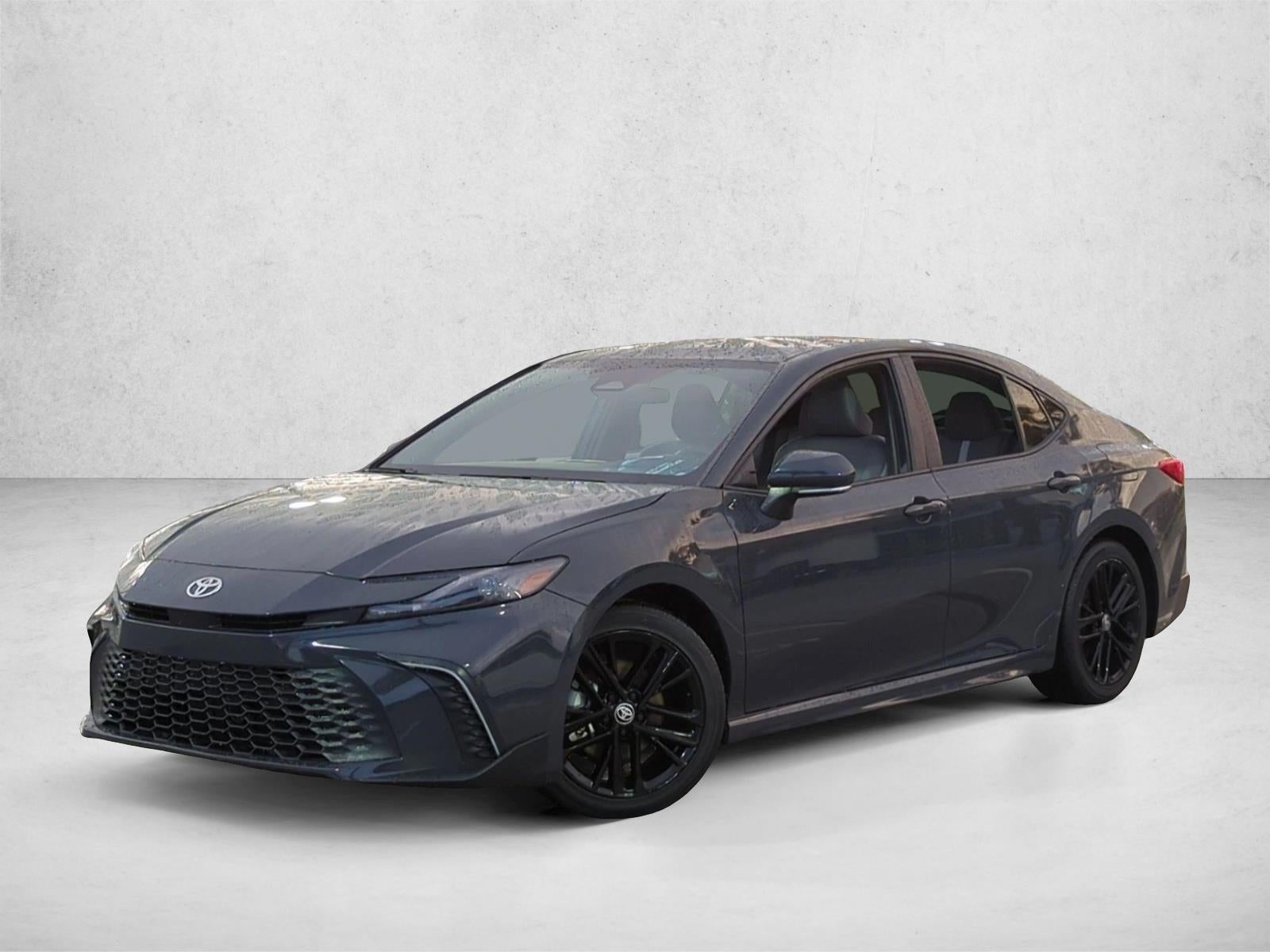 2025 Toyota Camry SE (Natl)