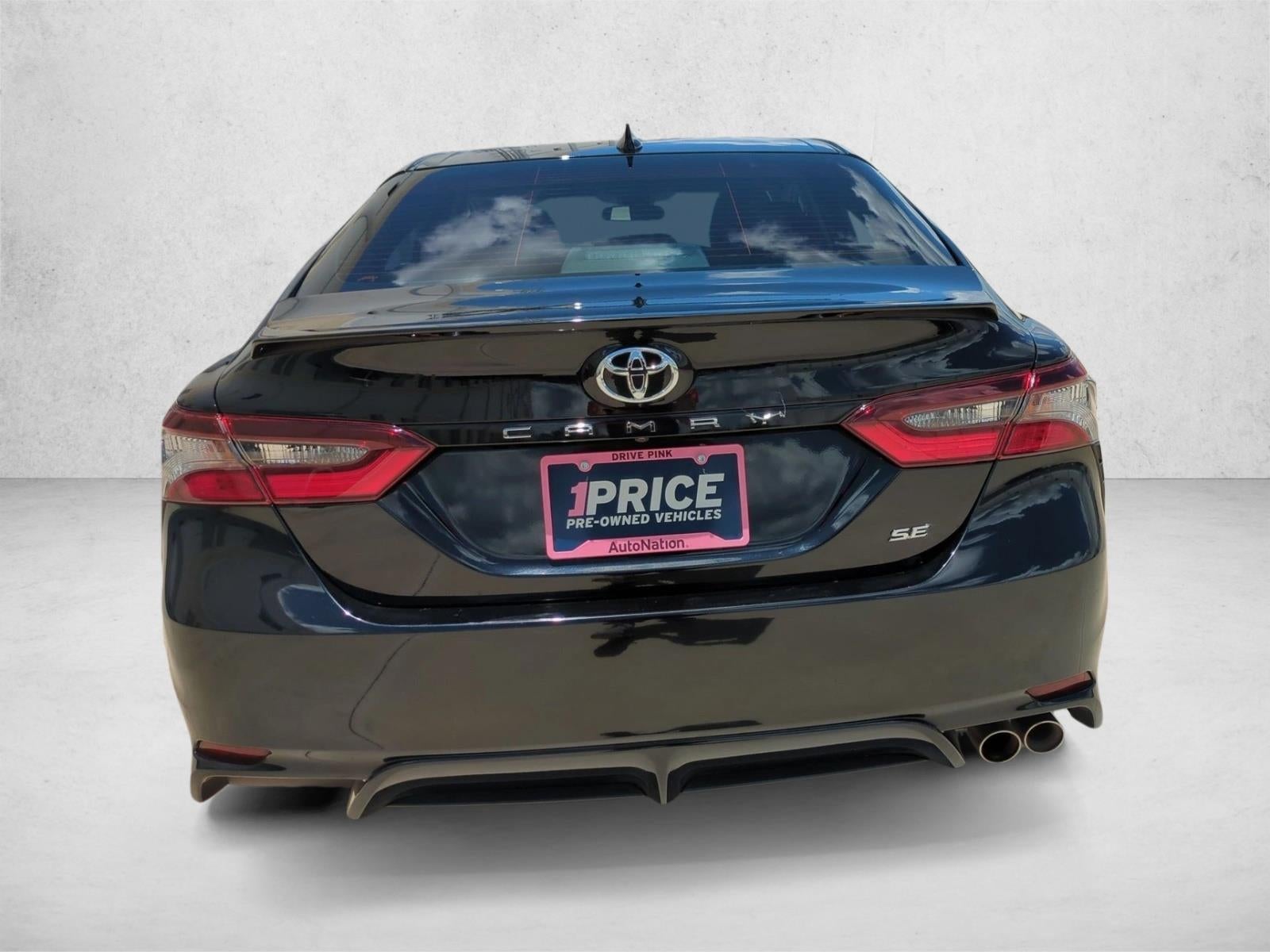 2024 Toyota Camry SE Auto (SE)