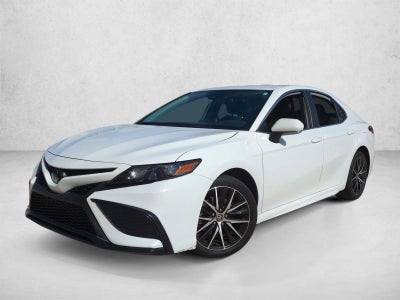 2023 Toyota Camry SE Auto (SE)