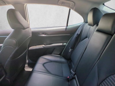 2023 Toyota Camry SE Auto (SE)