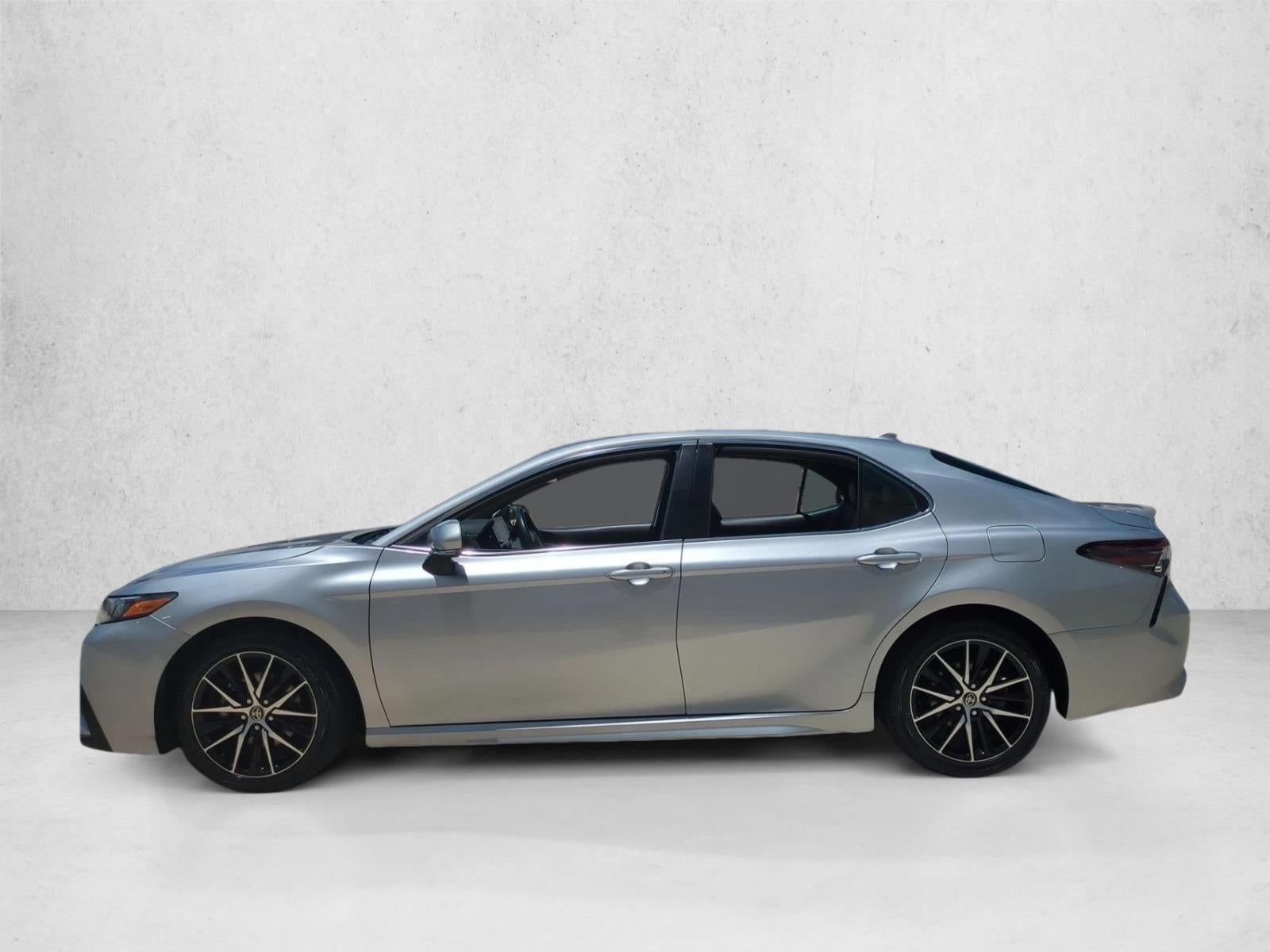 2023 Toyota Camry SE Auto (SE)