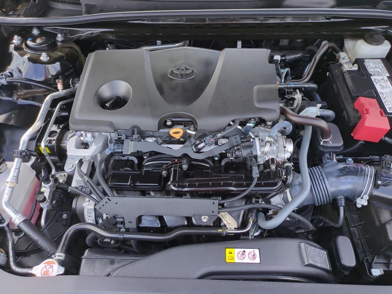 2023 Toyota Camry SE Auto (SE)