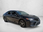 2020 Toyota Camry SE Auto (SE)