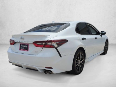 2023 Toyota Camry SE Auto (SE)