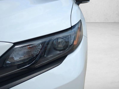 2023 Toyota Camry SE Auto (SE)