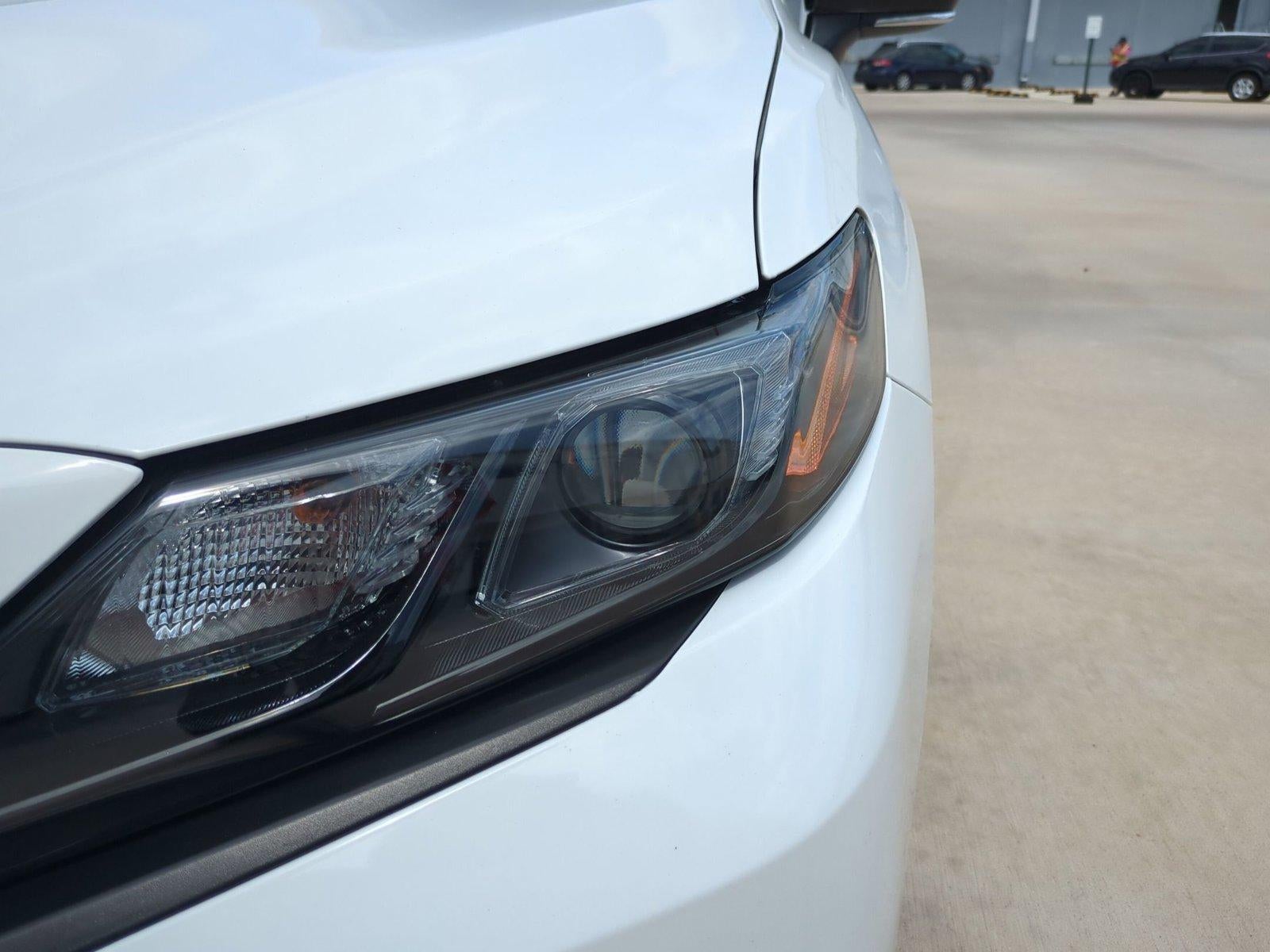 2023 Toyota Camry SE Auto (SE)