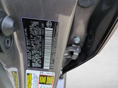 2022 Toyota Camry LE Auto (SE)