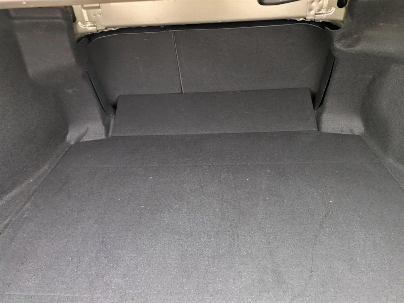 2022 Toyota Camry LE Auto (SE)