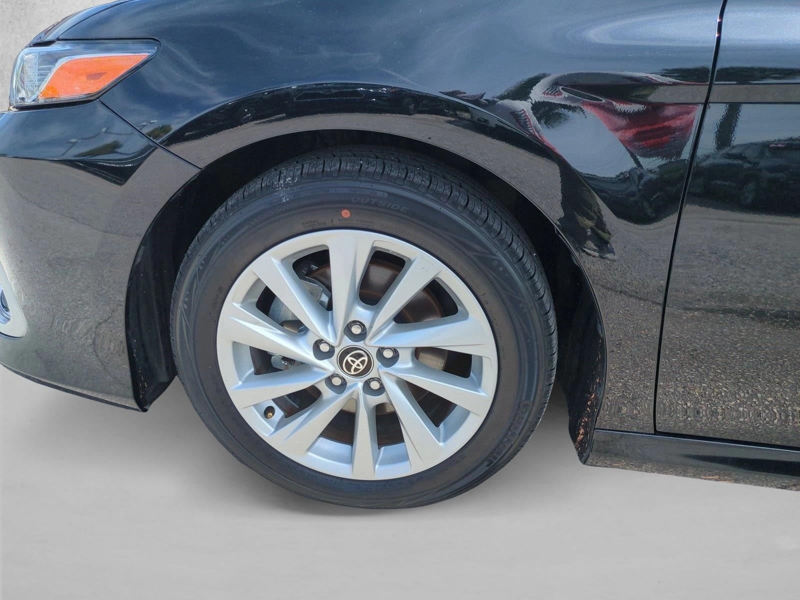 2024 Toyota Camry LE Auto (SE)