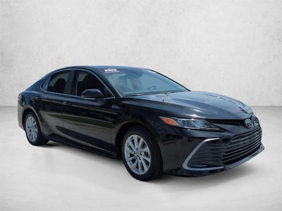 2024 Toyota Camry LE Auto (SE)