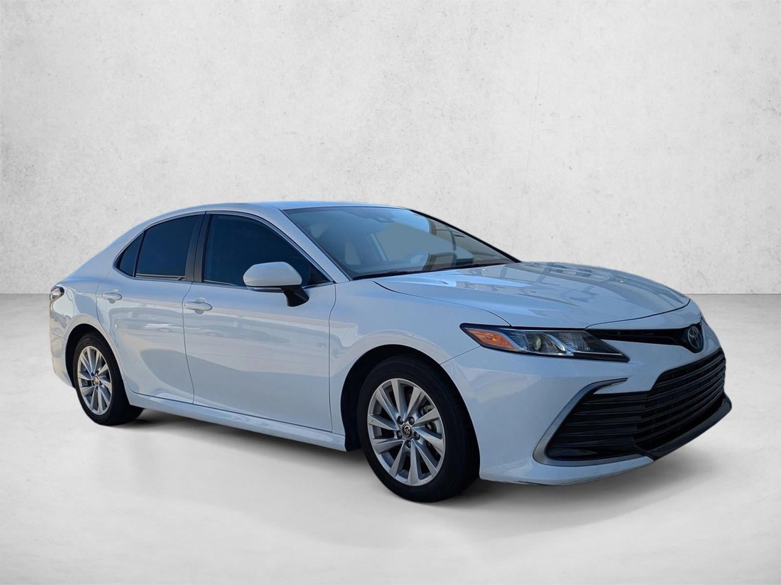 2024 Toyota Camry LE Auto (SE)