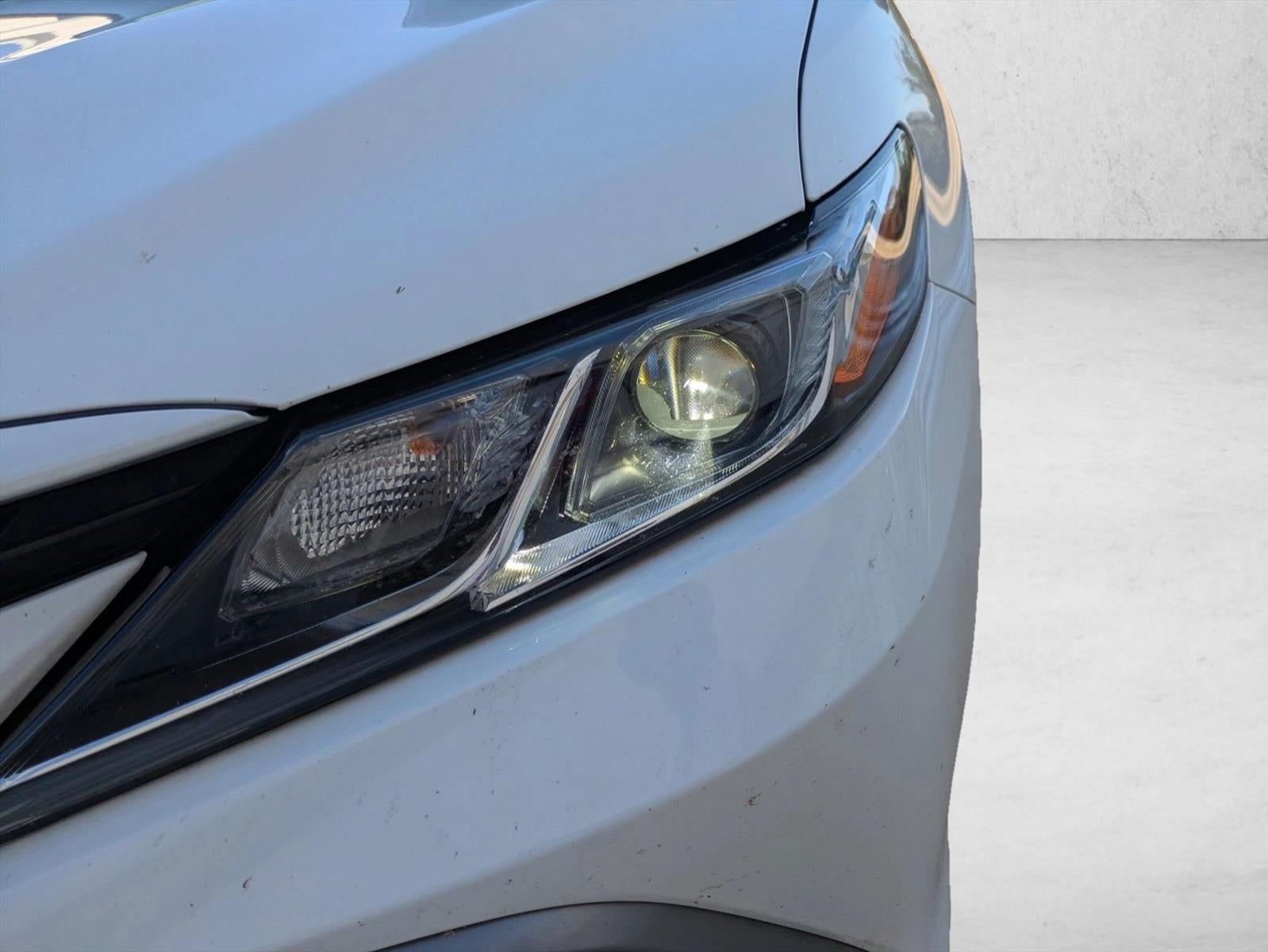 2024 Toyota Camry LE Auto (SE)