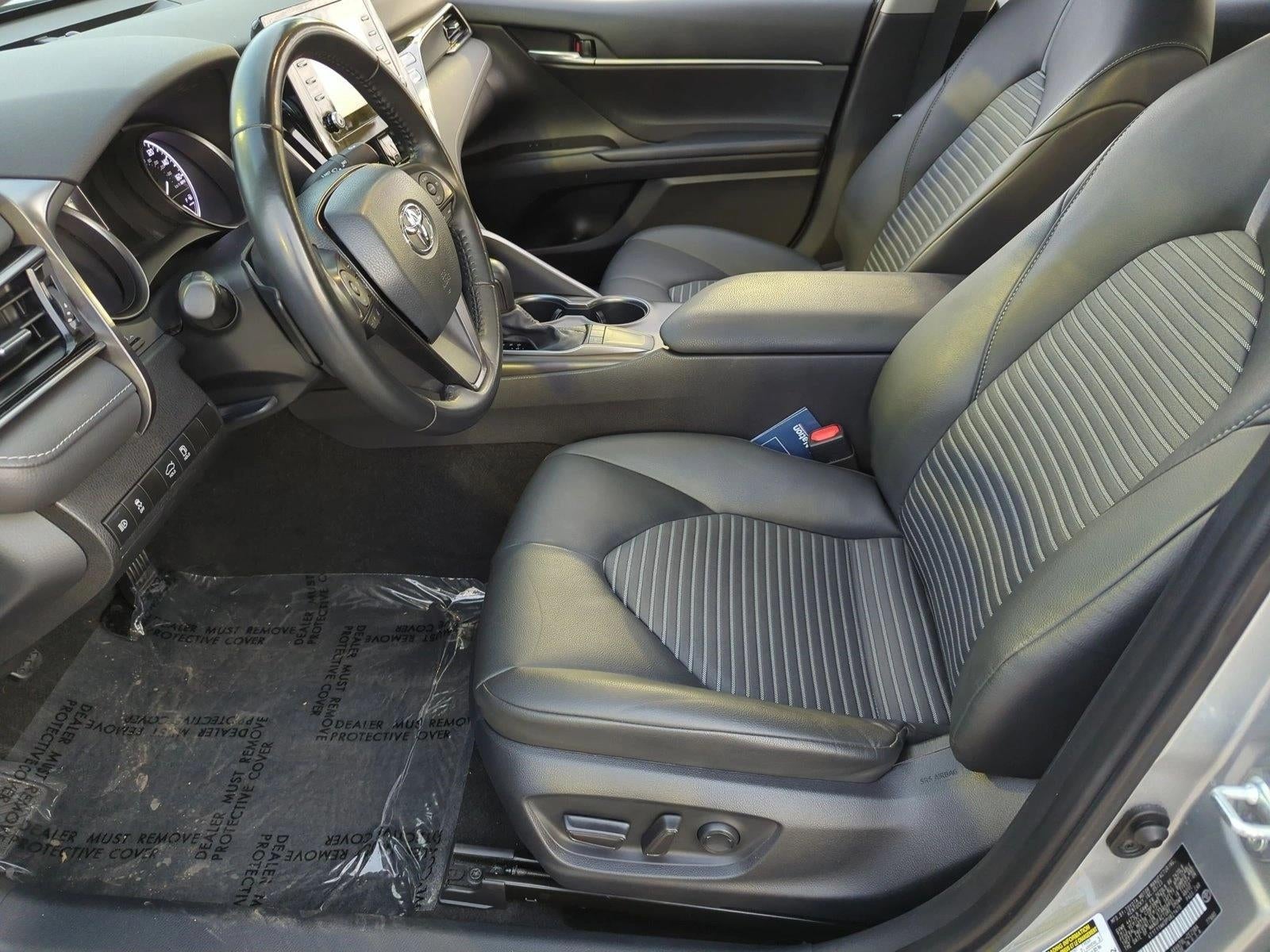 2023 Toyota Camry SE Auto (SE)