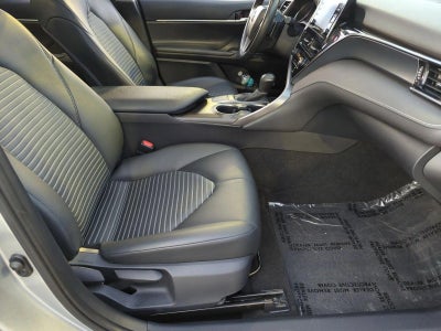 2023 Toyota Camry SE Auto (SE)