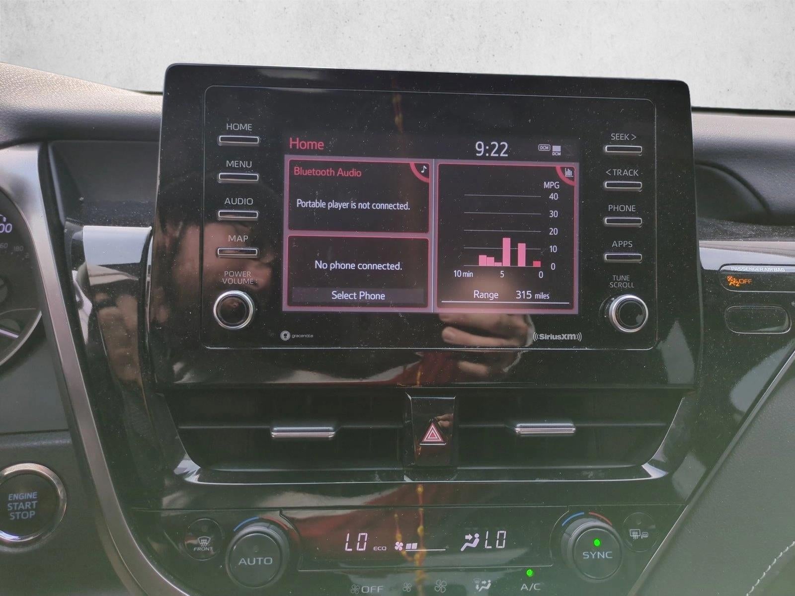 2024 Toyota Camry SE Auto (SE)