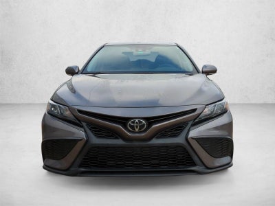 2024 Toyota Camry SE Auto (SE)