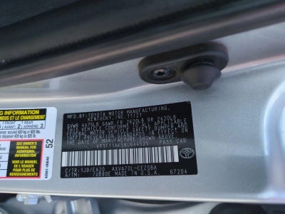 2022 Toyota Camry SE Auto (SE)