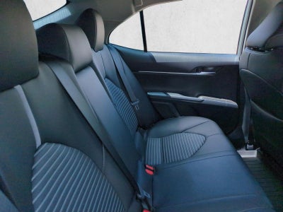 2024 Toyota Camry SE Auto (SE)
