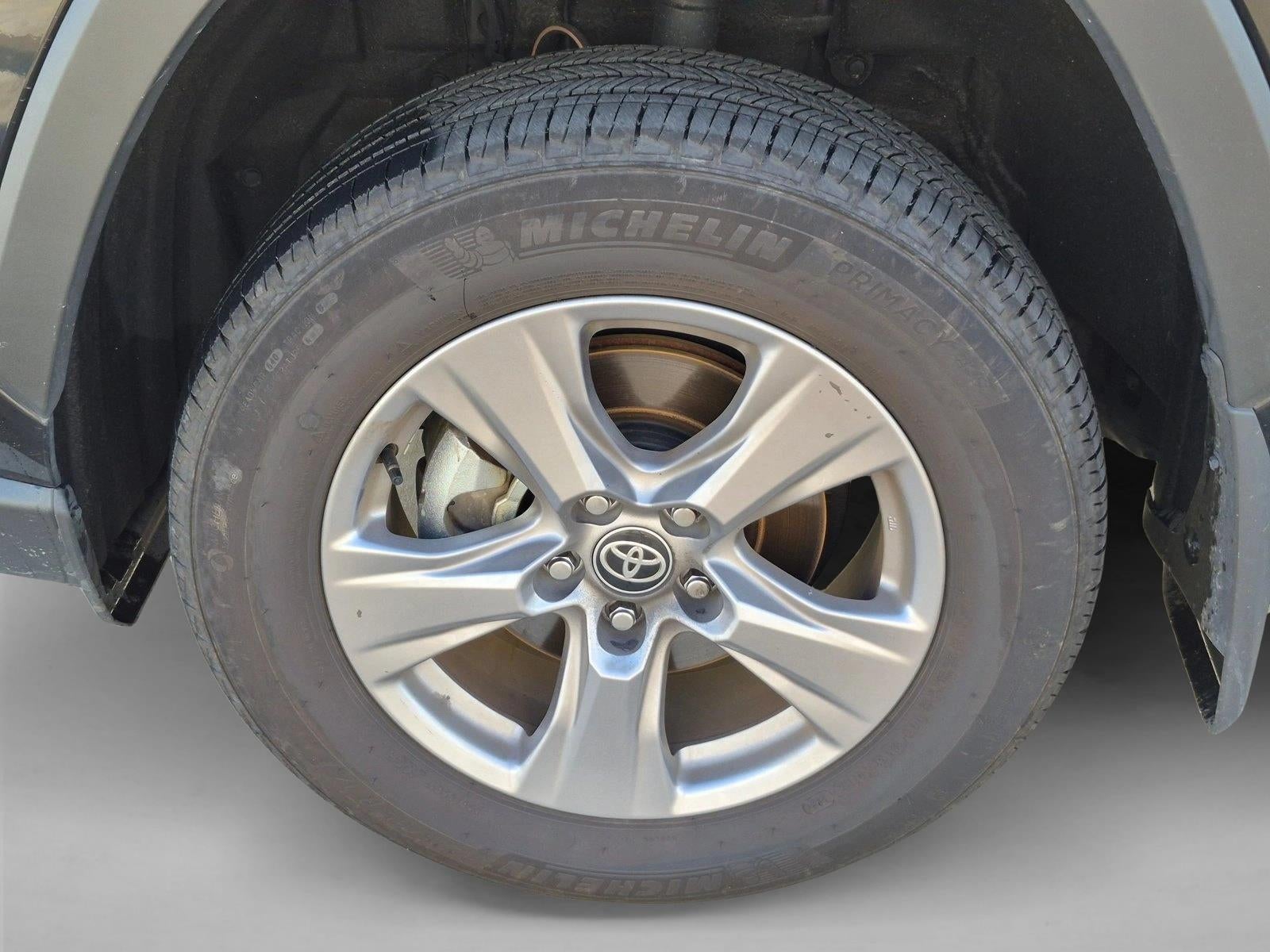 2025 Toyota RAV4 Hybrid XLE AWD (Natl)