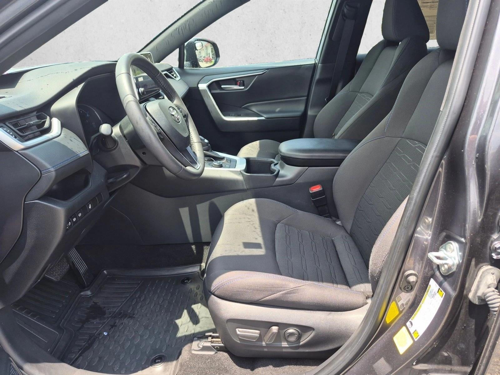 2023 Toyota RAV4 Hybrid SE AWD (Natl)